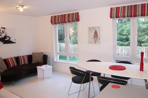 undefined, Woodlands Terrace, Cults, AB15