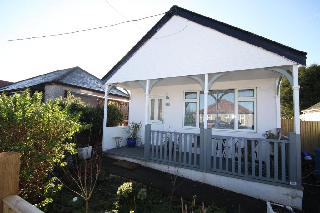 Cliff Gardens, Minster On Sea 2 bed bungalow £120,000