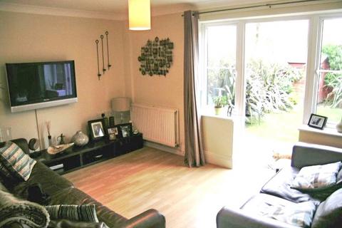 2 bedroom house to rent, Langham Place, Egham, Surrey, TW20