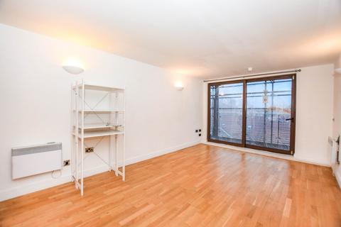 2 bedroom flat to rent, Advent House, 2 Isaac Way, New Islington, Manchester, M4