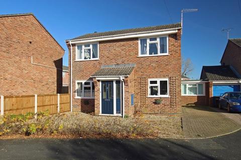 3 bedroom house for sale, Garendon Court, Fordingbridge SP6