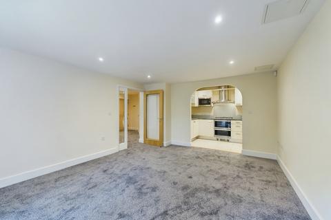 2 bedroom apartment to rent, The Comptons, Horsham