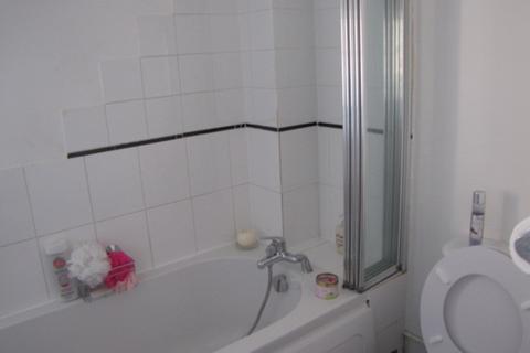 1 bedroom property to rent, Grove Road, Wimborne