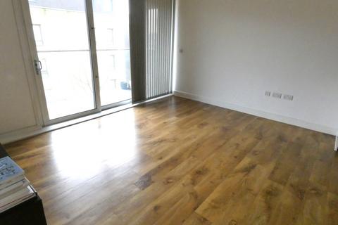 1 bedroom flat to rent, Conningham Court, Dowdry Drive, Kidbrooke  SE9