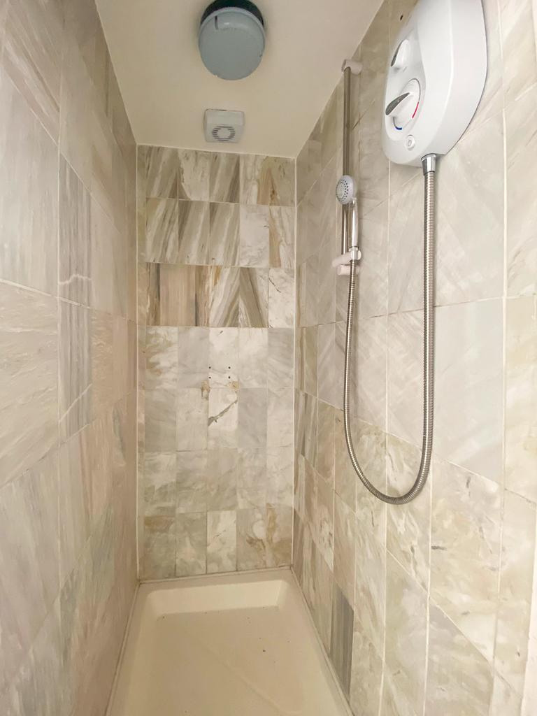 Apartment in Islington - View 5