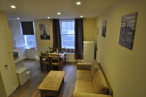 1 bedroom flat to rent, Broughton Street, Broughton, Edinburgh, EH1