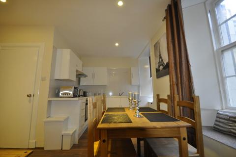 1 bedroom flat to rent, Broughton Street, Broughton, Edinburgh, EH1