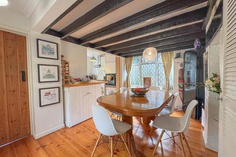 1 bedroom detached house to rent, Cheveley Park, Cheveley, Newmarket, Suffolk, CB8