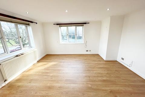2 bedroom apartment to rent - Burnham Heights , Bath Road, Slough