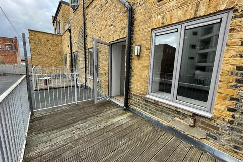 1 bedroom flat to rent, Grace House, Woolwich