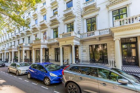 1 bedroom flat to rent, W2
