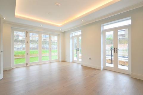 4 bedroom terraced house to rent, Palladian Gardens, Chiswick