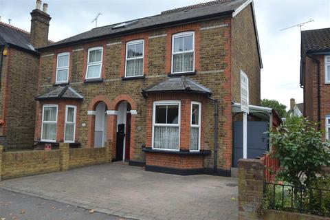 3 bedroom semi-detached house to rent - Staines Road, Bedfont
