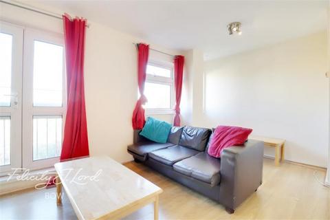 3 bedroom flat to rent, Mollis House, Gale Street, E3