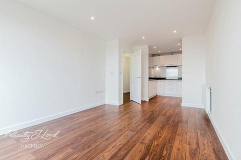 1 bedroom apartment to rent, Atkin Square, Dalston lane