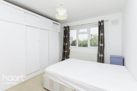 2 bedroom maisonette to rent, Kelman Close, London