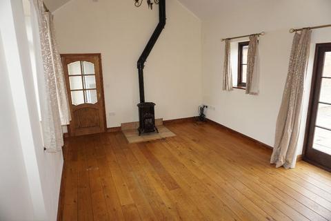 4 bedroom barn conversion to rent, CHESTNUT COTTAGE, OLNEY