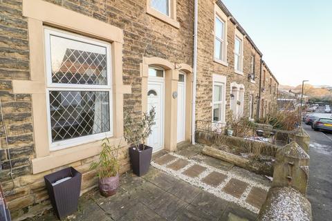 3 bedroom cottage for sale, Kiln Lane, Glossop SK13