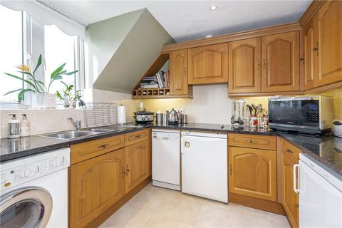 2 bedroom apartment for sale, Churchill Court, Kelham Gardens, Marlborough, Wiltshire, SN8