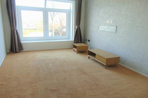 undefined, Kings Close, Wirral CH63