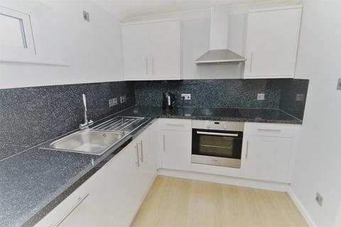 1 bedroom apartment to rent, Queen Alexandra Road, High Wycombe HP11