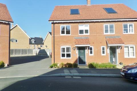 3 bedroom semi-detached house to rent, Cantley Road, Great Denham MK40