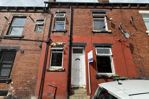 2 bedroom terraced house to rent, Lascelles Road, Leeds, West Yorkshire, LS8