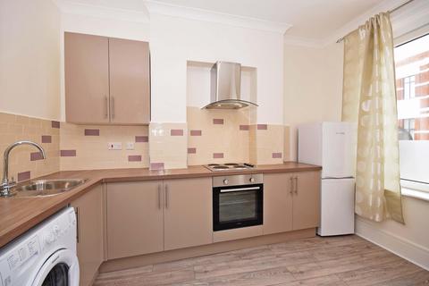 1 bedroom flat to rent, Trinity Road, Tooting Bec