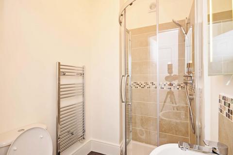 1 bedroom flat to rent, Trinity Road, Tooting Bec