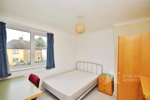 4 bedroom terraced house to rent, Canterbury Road, Guildford, GU2