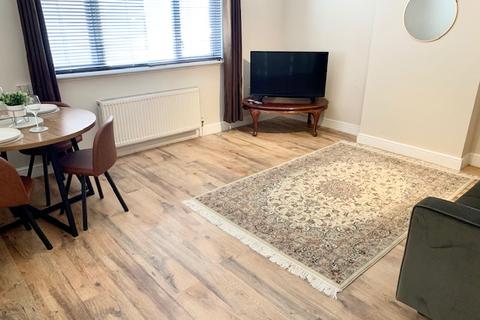 1 bedroom flat to rent - Kingston Road, Raynes Park, SW20