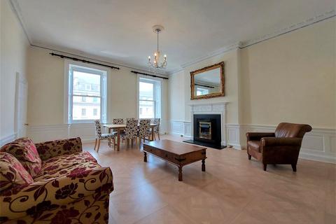 3 bedroom apartment to rent, George Street, Edinburgh, Midlothian