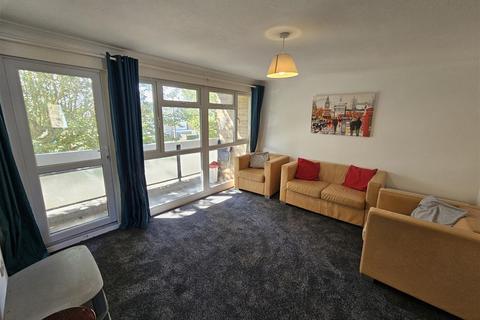 undefined, Nethersole Close, Canterbury