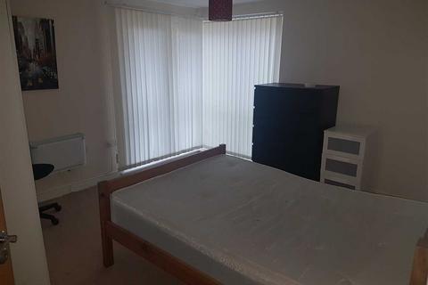 3 bedroom apartment to rent, Bingley Court, Canterbury