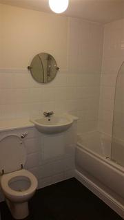 2 bedroom house share to rent, Bingley Court, Canterbury