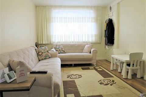 undefined, Meadow Close, En3