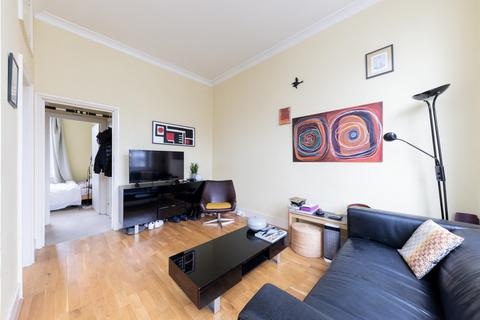 1 bedroom flat to rent, Healey Street, Camden, NW1