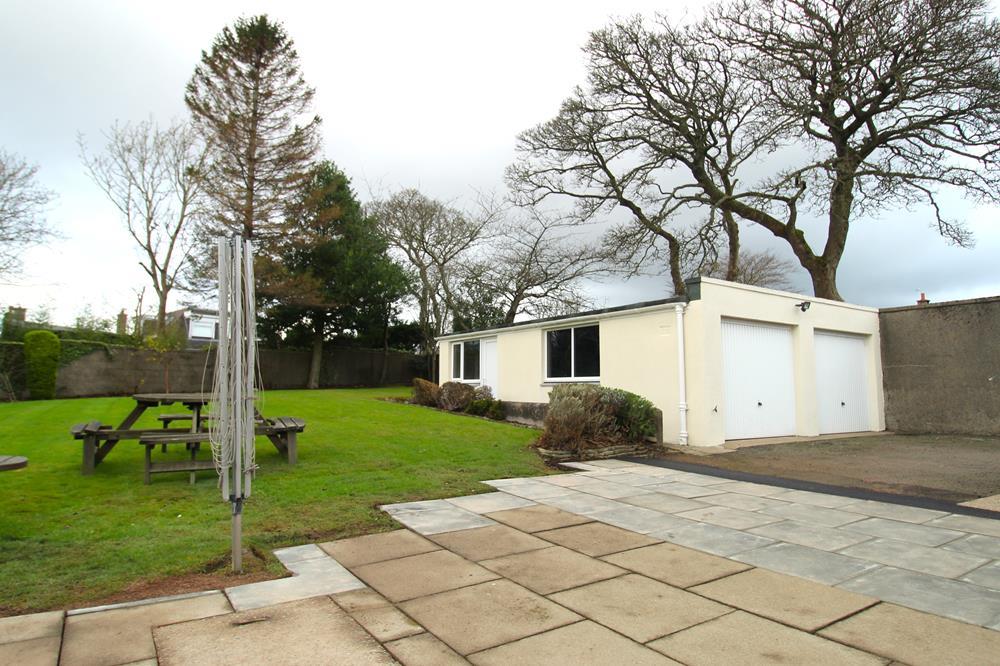 Garden (Rear) Alt 2