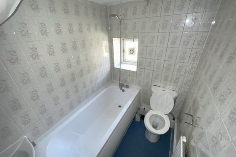 undefined, Dickenson Road, Manchester, M13