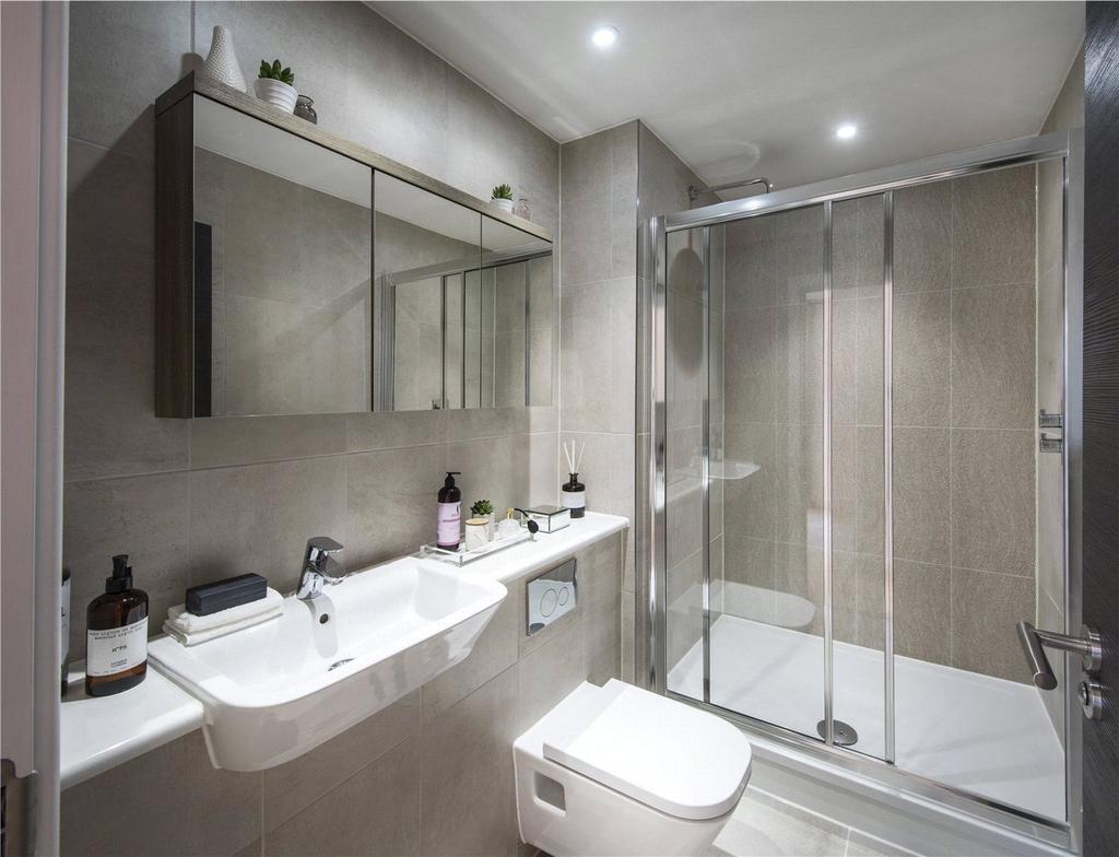 En Suite Shower Room