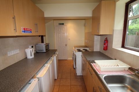 4 bedroom semi-detached house to rent, Gipsy Lane, Headington, Oxford