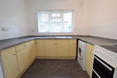 2 bedroom flat to rent, Buckingham Mansions, Bath Road, Bournemouth
