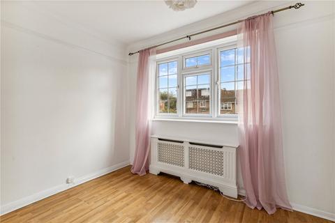 2 bedroom terraced house to rent, College Gardens, London, SW17