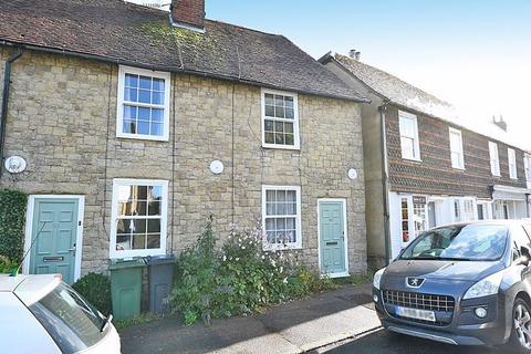 2 bedroom end of terrace house to rent, West Street, Harrietsham