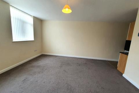 Studio to rent, Studio 8, Britannia House, DN4