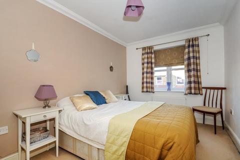 4 bedroom semi-detached house to rent - Rooksmead Road,  Sunbury-on-Thames,  TW16