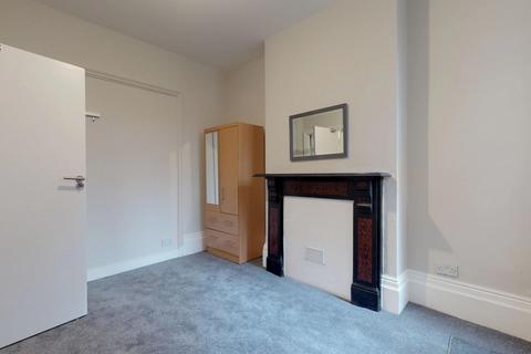 House share to rent, Falkland Road, Finsbury Park