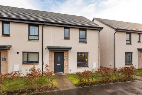 3 bedroom end of terrace house for sale, 212 Greenwell Wynd, Mortonhall, EH17 8WP