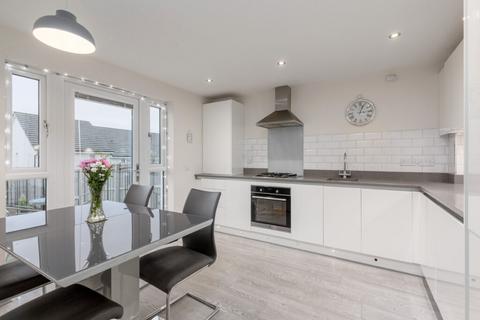 3 bedroom end of terrace house for sale, 212 Greenwell Wynd, Mortonhall, EH17 8WP