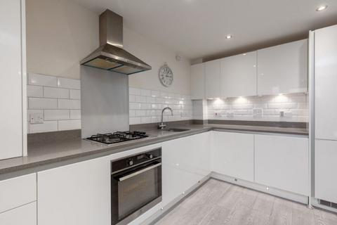 3 bedroom end of terrace house for sale, 212 Greenwell Wynd, Mortonhall, EH17 8WP